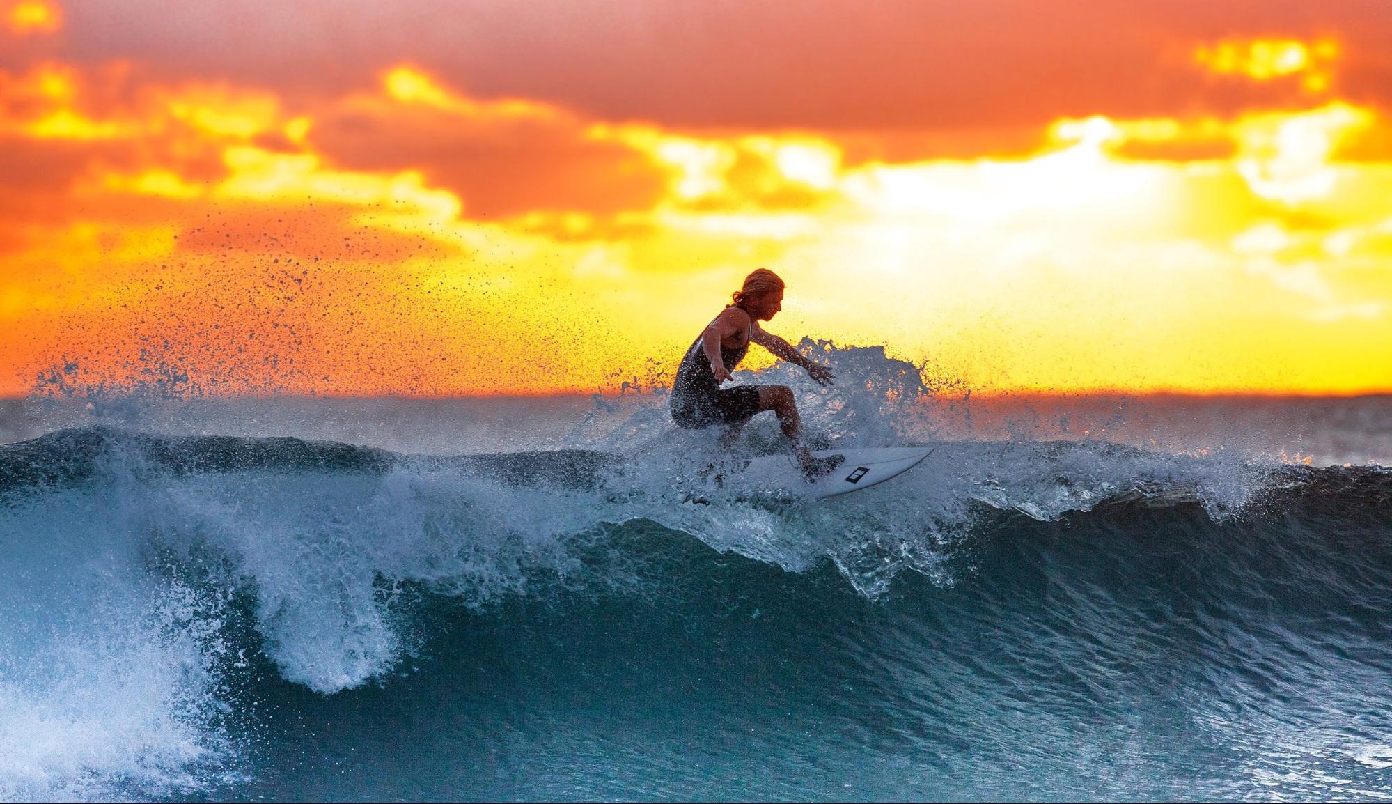 かっこいいの代名詞 誰もが憧れるショートボードの魅力とは 働く男の Surf Life